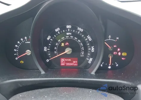 2015 Kia Sportage Lx z USA, uszkodzony, nr VIN KNDPBCAC2F7754391